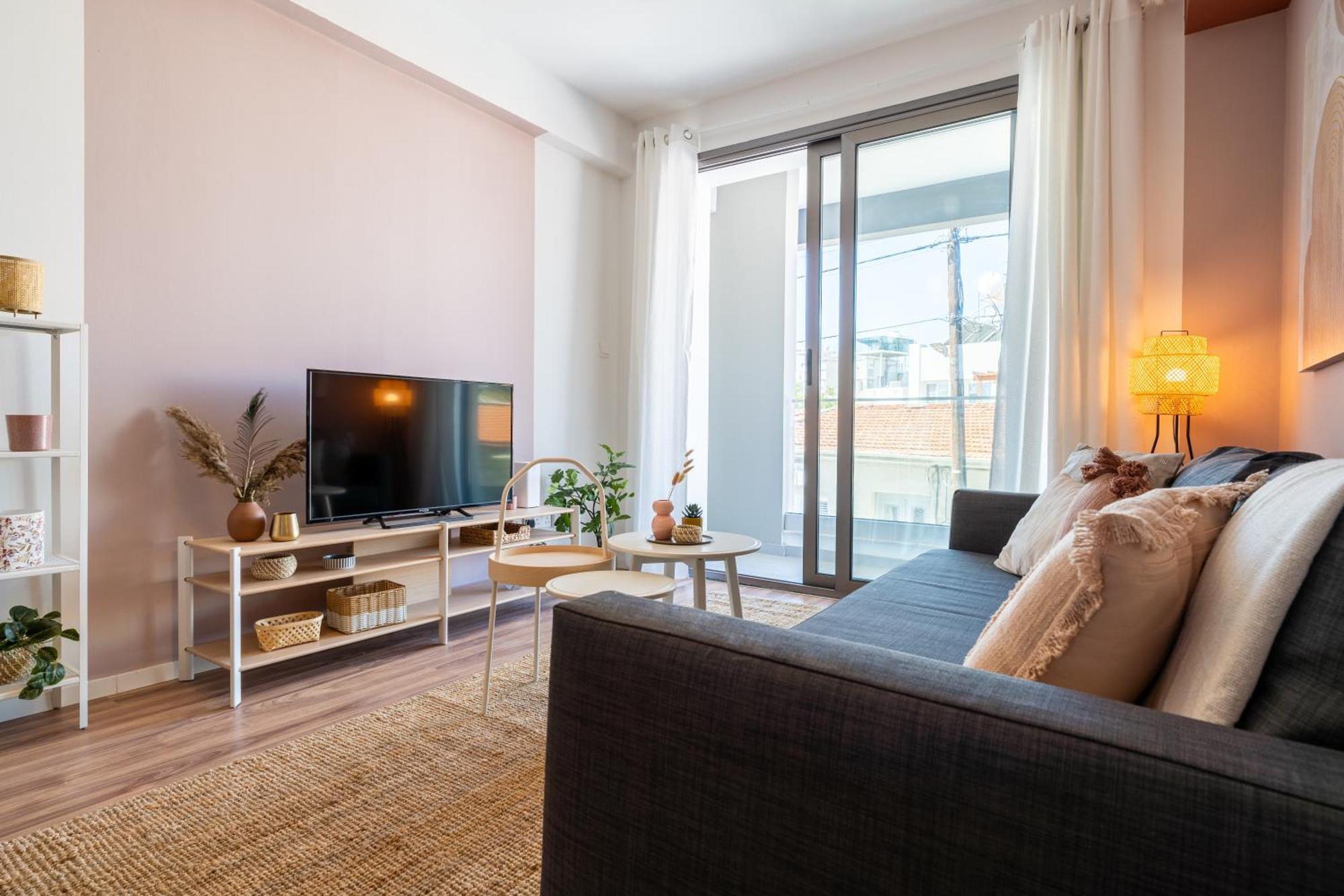 Arion 1-Bedroom Apartment In Larnaca Exteriér fotografie